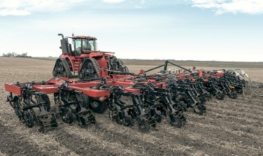 Агрегати для внесення безводного аміаку Case IH Nutri-Placer та Nutri-Tiller